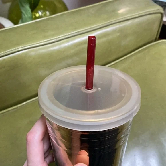 Rare Starbucks tumbler excellent condition with straw - Picture 4 of 4